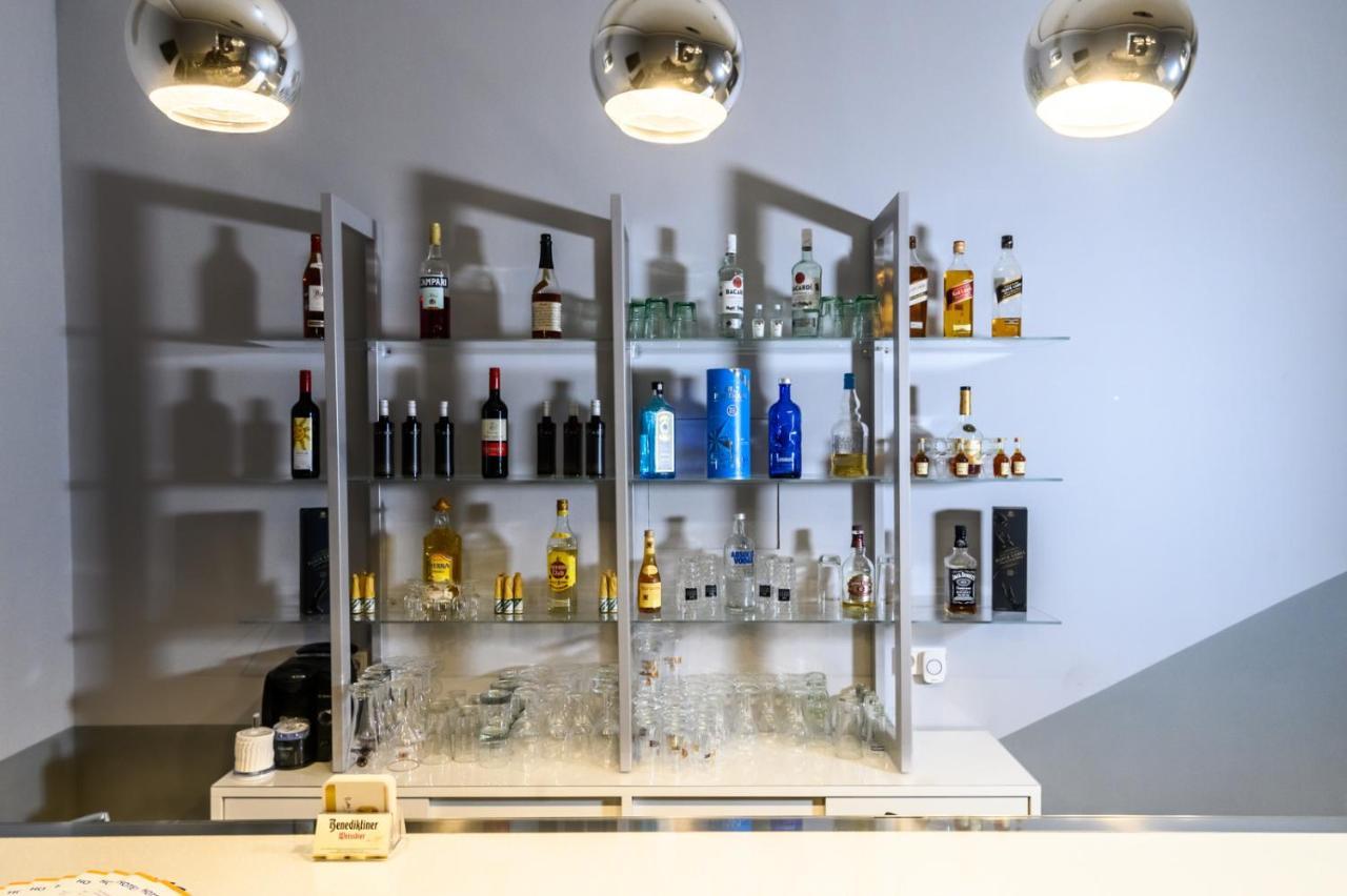 Luna Hotel 4*